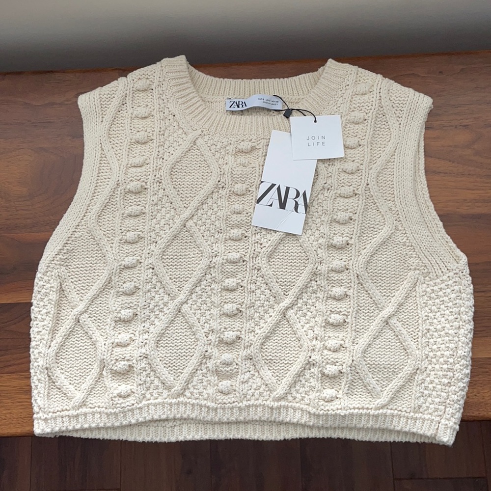 NWT ZARA Cropped Cable Knit Top
